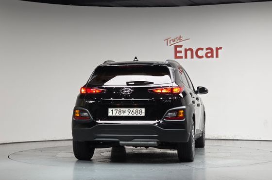 Hyundai Kona Modern Special — пробег 43 336 км — фото 4 из 5