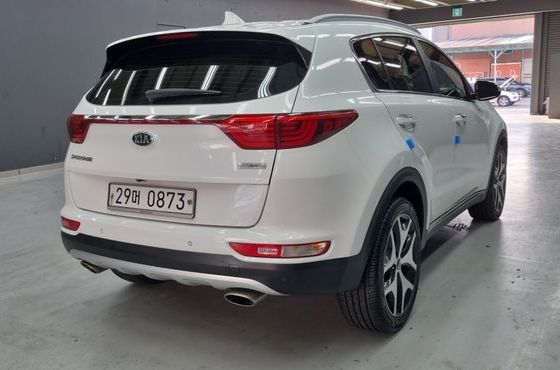 Kia Sportage Diesel 2WD Prestige — пробег 144 000 км — фото 3 из 5