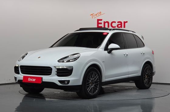 Porsche Cayenne 3.0 Diesel Platium Edition 958 — пробег 93 142 км — фото 1 из 5