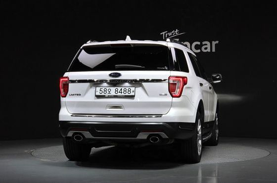 Ford Explorer 2.3 Limited 4WD 5th — пробег 77 769 км — фото 4 из 5