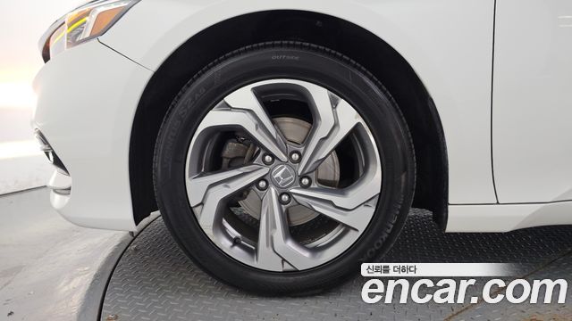 Honda Accord 1.5 Turbo — пробег 60 909 км — фото 5 из 5