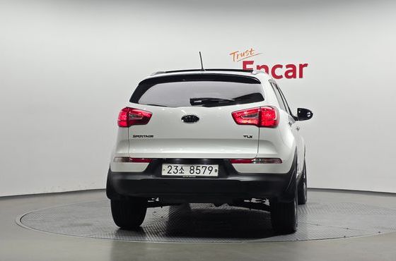 Kia Sportage Diesel 2WD TLX High-Deluxe — пробег 110 760 км — фото 4 из 5