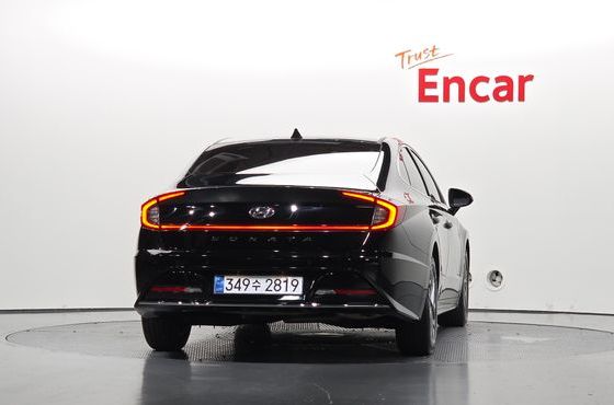 Hyundai Sonata 2.0 Premium Plus — пробег 70 701 км — фото 4 из 5