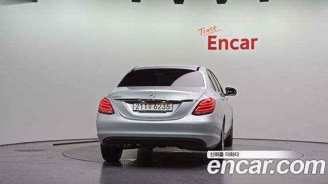 Mercedes-Benz C-Class из Кореи Encar