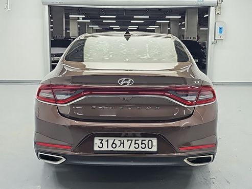 Hyundai Grandeur 3.3 Celebrity — пробег 91 200 км — фото 3 из 5
