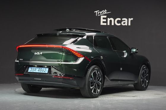 Kia EV6 Standard Earth — пробег 36 157 км — фото 2 из 5