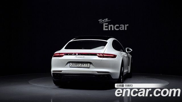 Porsche Panamera 3.0 AWD — пробег 74 599 км — фото 4 из 5