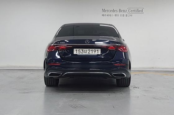Mercedes-Benz E-Class E300 4MATIC AMG Line — пробег 36 473 км — фото 4 из 5
