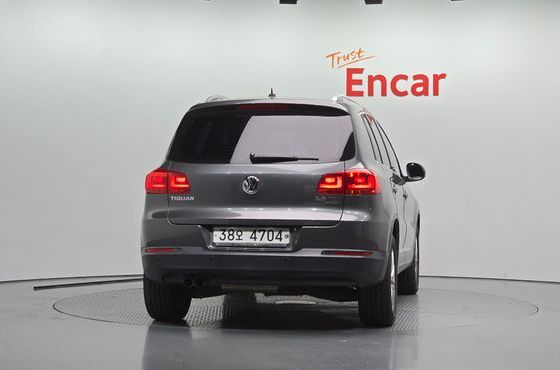 Volkswagen Tiguan 2.0 TDI Comfort 5N — пробег 139 555 км — фото 4 из 5