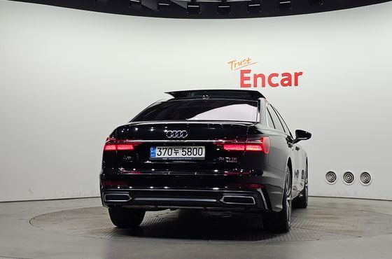 Audi A6 45 TFSI Premium — пробег 75 312 км — фото 4 из 5