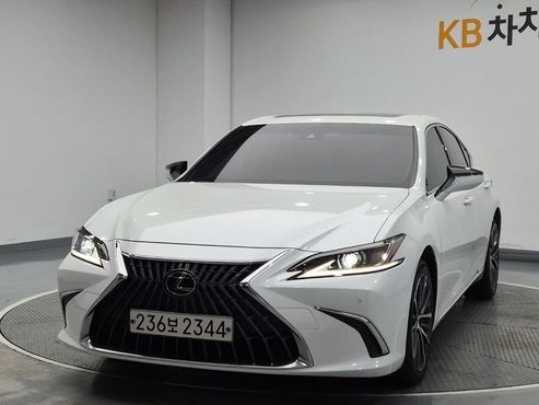 Lexus ES Luxury — пробег 124 247 км — фото 2 из 5