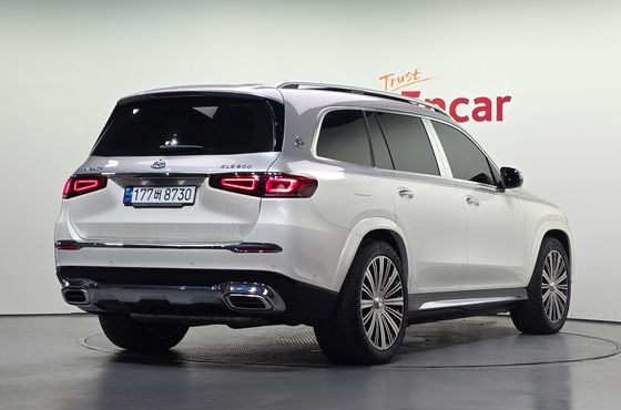 Mercedes-Benz GLS-Class Maybach GLS600 4MATIC — пробег 9 158 км — фото 2 из 5