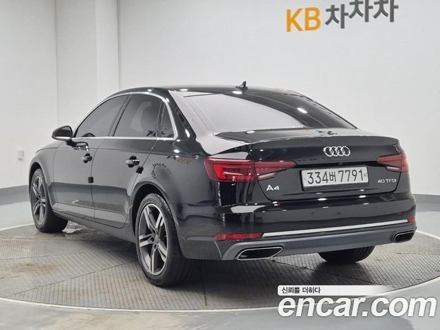 Audi A4 40 TFSI Premium — пробег 185 874 км — фото 2 из 5