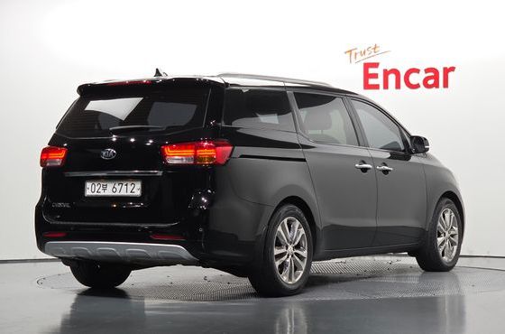 Kia Carnival 9-seater Prestige — пробег 140 541 км — фото 2 из 5