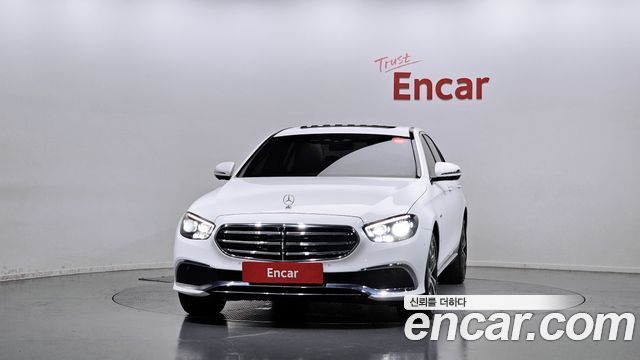 Mercedes-Benz E-Class из Кореи Encar