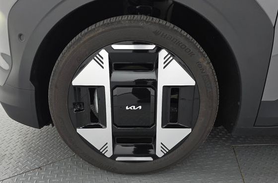Kia EV3 Long Range 2WD Earth — пробег 16 763 км — фото 5 из 5