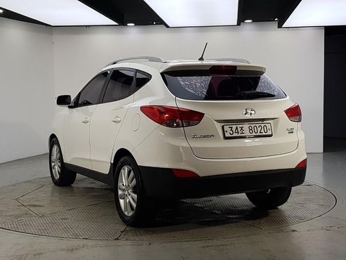Hyundai Tucson Diesel 2WD X20 Special Pack — пробег 204 021 км — фото 3 из 5