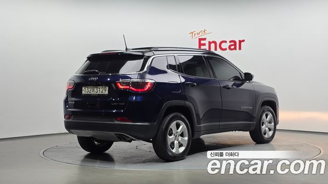Jeep Compass из Кореи Encar
