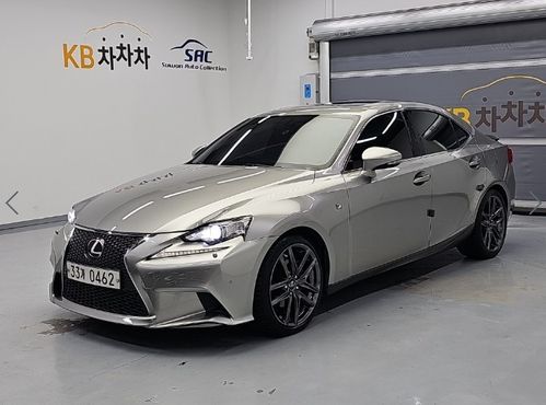 Lexus IS F-Sport XE30 — пробег 121 250 км — фото 1 из 5