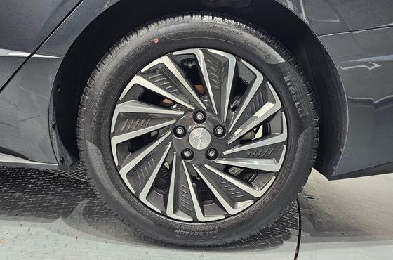 Hyundai Sonata Premium Plus — пробег 103 856 км — фото 5 из 5