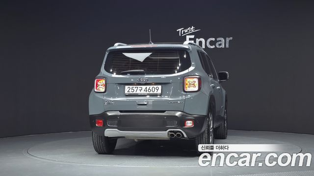 Jeep Renegade 2.0 Diesel Limited AWD — пробег 87 072 км — фото 4 из 5