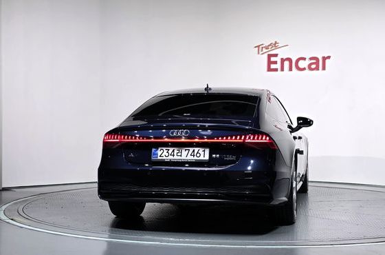 Audi A7 55 TFSI e Quattro Premium — пробег 49 757 км — фото 4 из 5