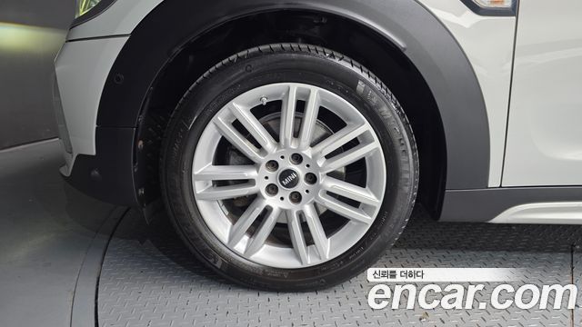 Mini Countryman из Кореи Encar
