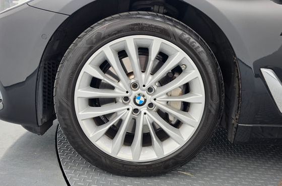 BMW 5-Series 530i Luxury Plus — пробег 78 518 км — фото 5 из 5
