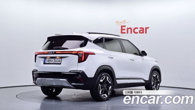 Kia Seltos из Кореи Encar