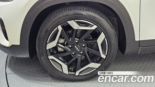 Kia Seltos из Кореи Encar