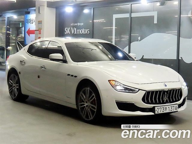 Maserati Ghibli 3.0S Q4 3rd — пробег 128 751 км — фото 1 из 5
