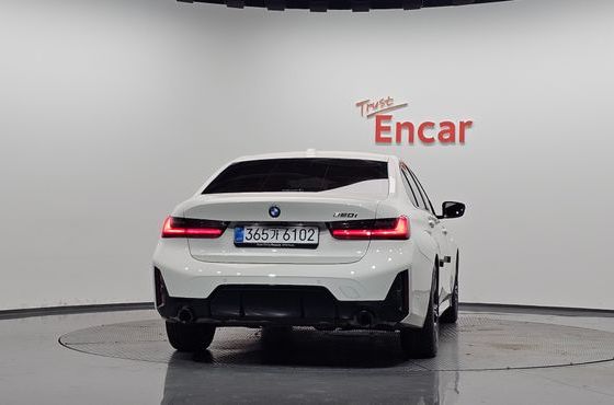 BMW 3-Series 320i M Sport — пробег 7 770 км — фото 4 из 5