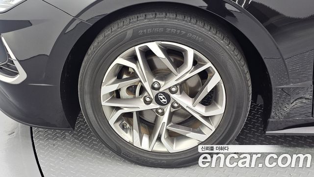 Hyundai Sonata 2.0 Premium — пробег 69 428 км — фото 5 из 5