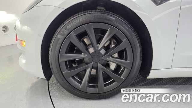 Tesla Model 3 Standard Range Plue RWD — пробег 101 100 км — фото 5 из 5