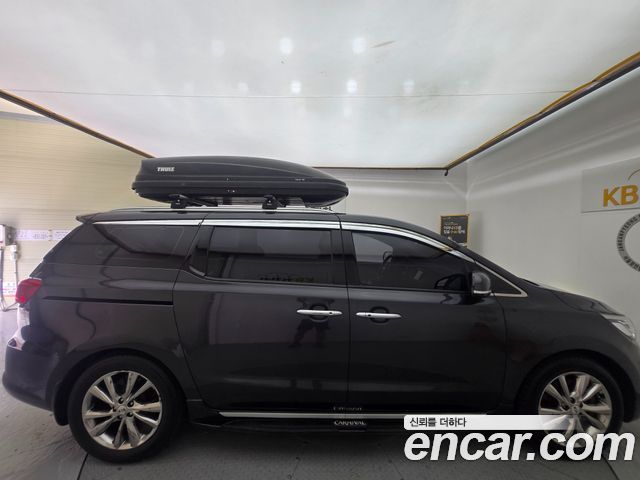 Kia Carnival из Кореи Encar