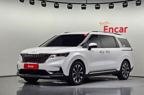 Kia Carnival Diesel 7-Seater Noblesse — пробег 21 344 км — фото 1 из 5