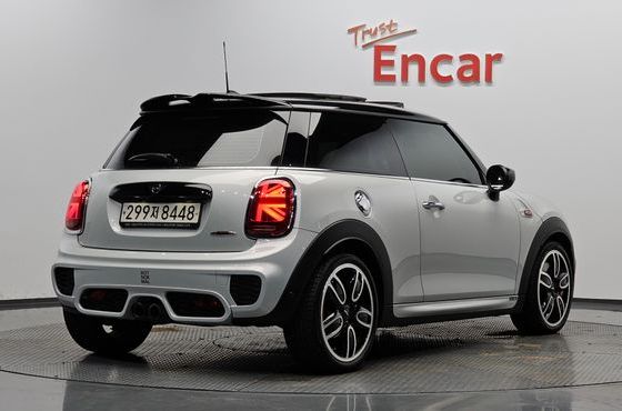 Mini Cooper JCW 3rd Generation — пробег 61 950 км — фото 2 из 5