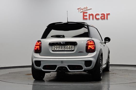 Mini Cooper JCW 3rd Generation — пробег 61 950 км — фото 4 из 5