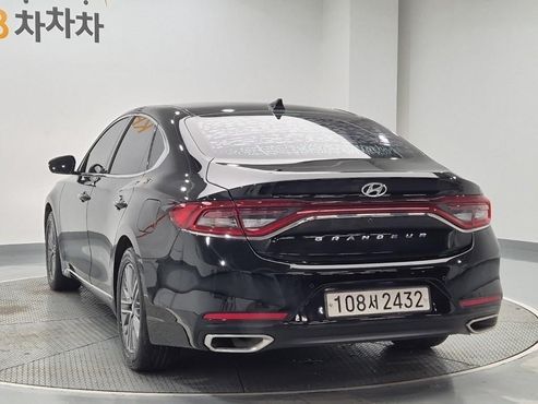 Hyundai Grandeur 3.0 LPi Modern Basic (Rental Car) — пробег 144 000 км — фото 2 из 5