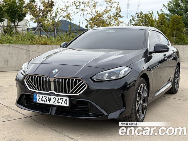 BMW 2-Series 220 M Sport Design — пробег 4 037 км — фото 1 из 5