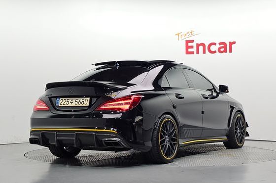 Mercedes-Benz CLA-Class CLA45 AMG 4MATIC 50th Edition — пробег 138 820 км — фото 2 из 5
