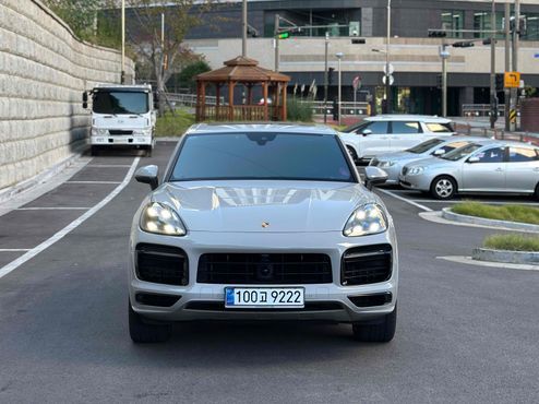 Porsche Cayenne 3.0 — пробег 38 700 км — фото 2 из 5