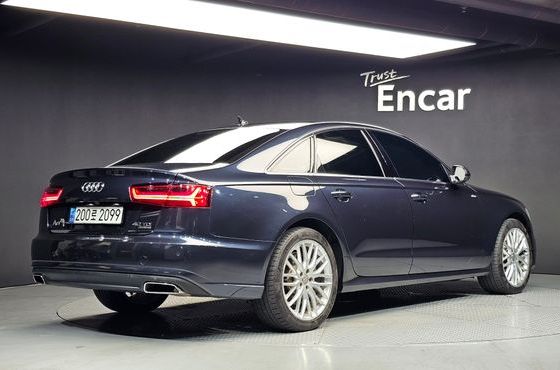 Audi A6 40 TDI Quattro Premium C7 — пробег 147 873 км — фото 2 из 5