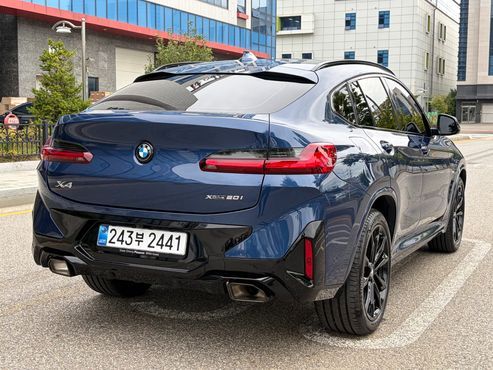 BMW X4 xDrive20i M Sport Pro Special Edition — пробег 5 360 км — фото 2 из 5