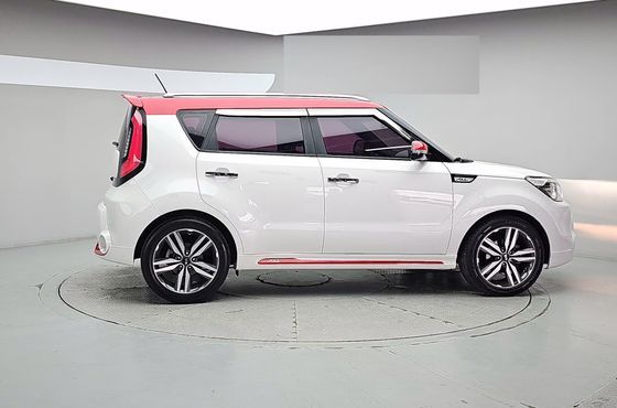 Kia Soul 1.6 GDi Prestige Redzone — пробег 37 294 км — фото 3 из 5