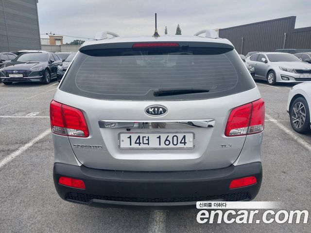 Kia Sorento Diesel 2.0 2WD TLX High-Deluxe — пробег 216 494 км — фото 4 из 5