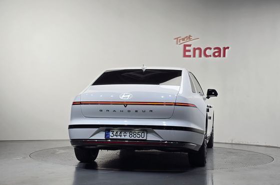 Hyundai Grandeur Calligraphy — пробег 22 847 км — фото 4 из 5