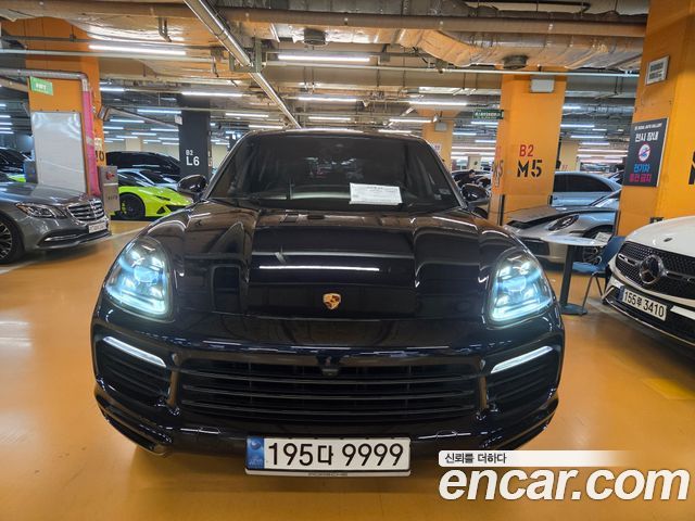 Porsche Cayenne 3.0 — пробег 77 000 км — фото 1 из 5