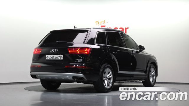 Audi Q7 45 TFSI Quattro — пробег 118 909 км — фото 2 из 5