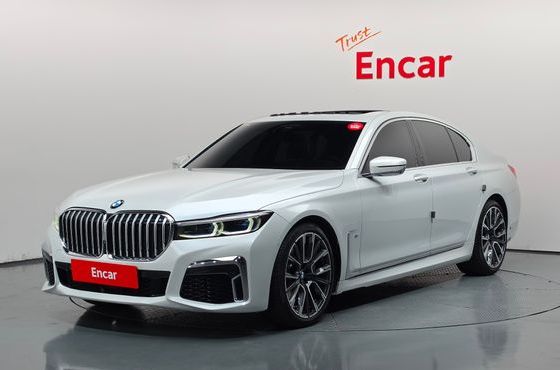 BMW 7-Series 740i M Sport — пробег 73 777 км — фото 1 из 5